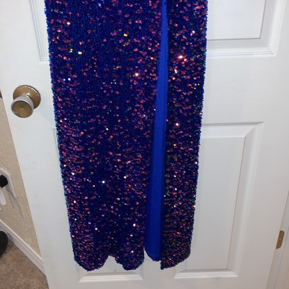 Sparkly prom dress - Picture 2 of 3